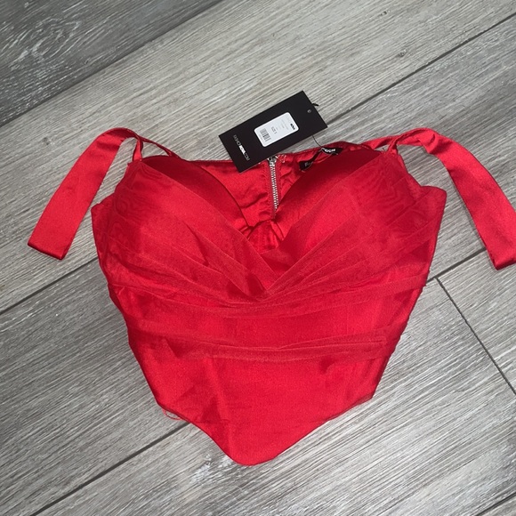 Ruched corset top, size small, Fashion Nova - Picture 4 of 10